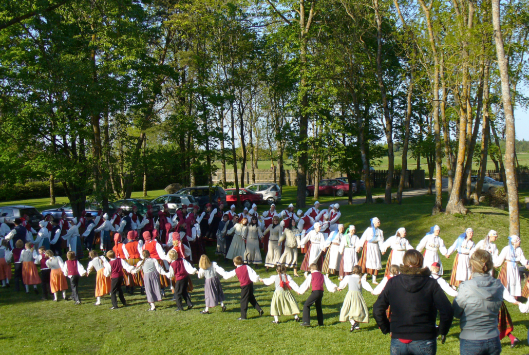 2008-05-25 IV Paekna tantsupidu 3 IV-Paekna-tantsupidu