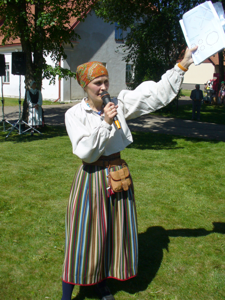 2009-05-31 V Paekna tantsupidu_f Tõnu Aas V-Paekna-tantsupidu