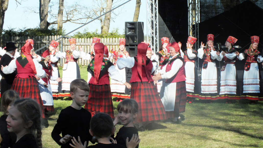2017-05-21 XIII Paekna tantsupidu+_f Laura Ots XIII-Paekna-tantsupidu