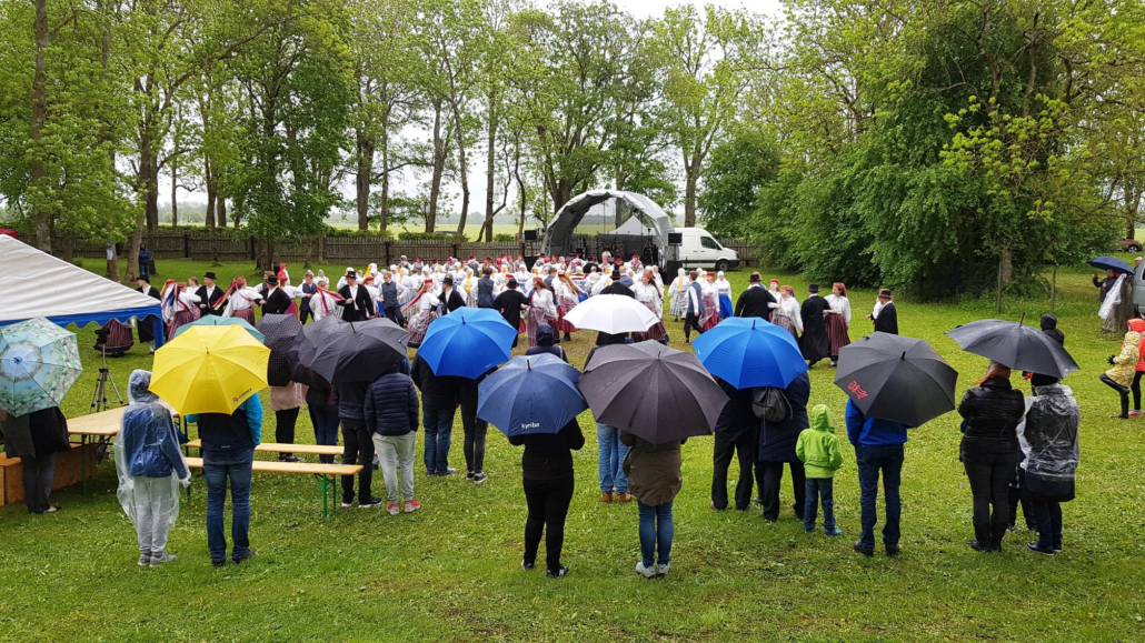 2019-05-26 XV Paekna tantsupidu_f Reigo Salu XV-Paekna-tantsupidu